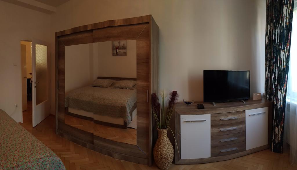 Barto Appartement Praag